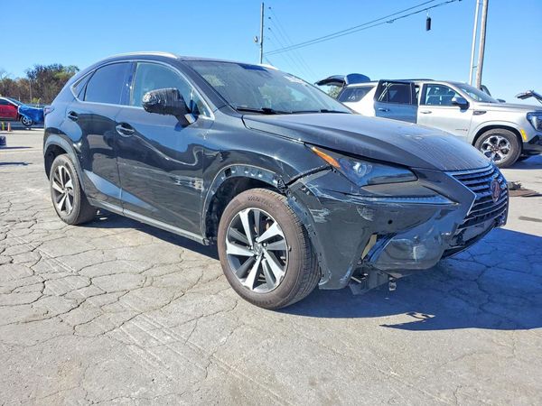2018 LEXUS NX 300 Luxury — Passenger 3/4