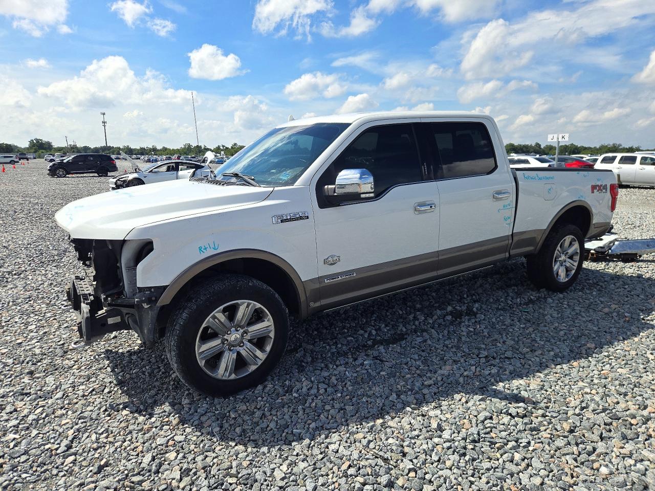 2020 FORD F150 — Front 3/4