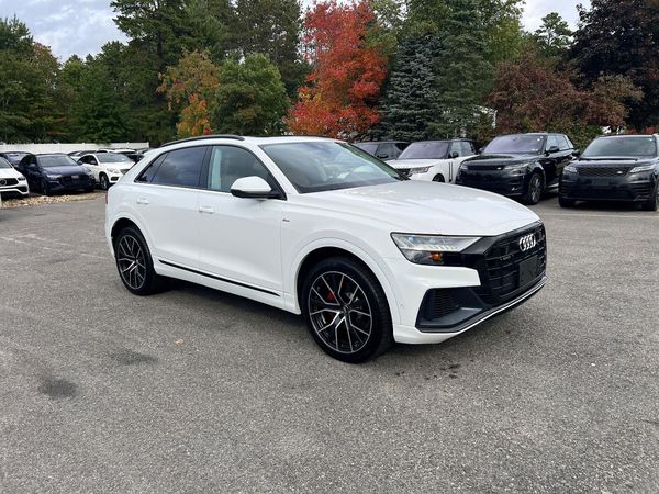 2019 AUDI Q8