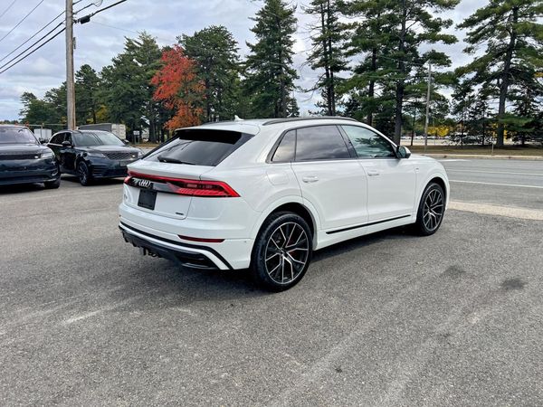 2019 AUDI Q8 S Line quattro Prestige