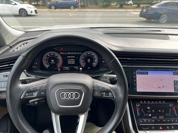 2019 AUDI Q8 S Line quattro Prestige