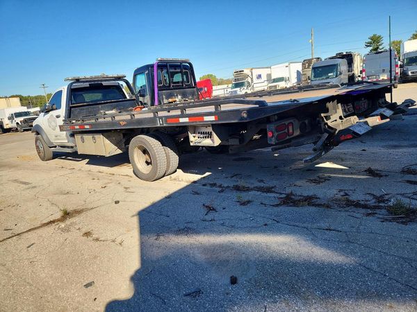 2017 RAM 5500 REG CAB CHASSIS — DSRA