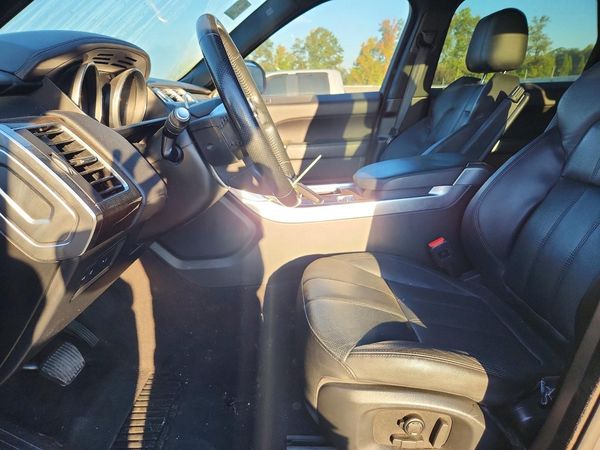 2016 LAND ROVER RANGEROVER SE — DENT