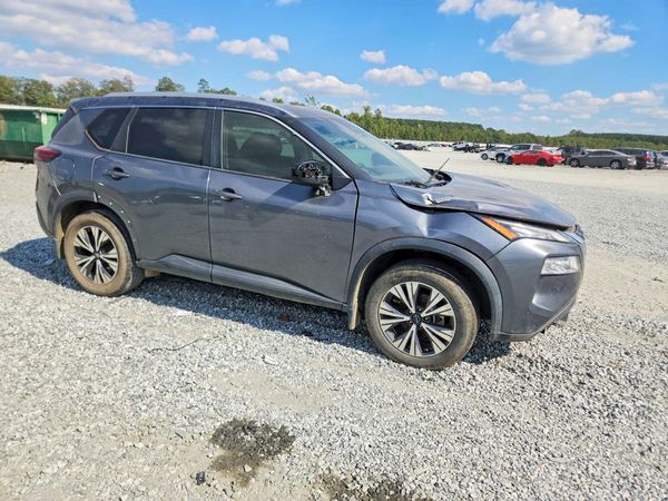 2022 NISSAN ROGUE SV — Passenger 3/4