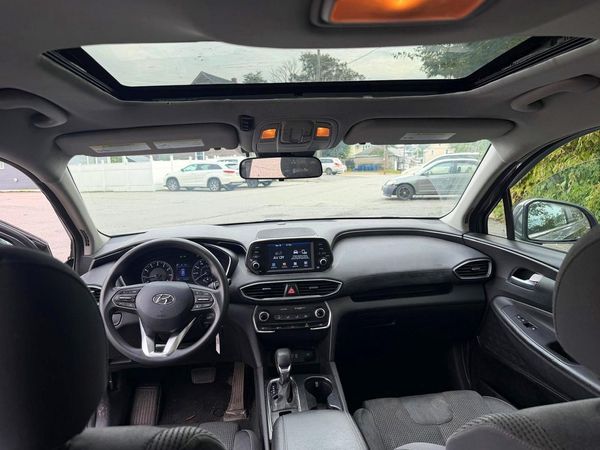 2019 HYUNDAI SANTA FE SE
