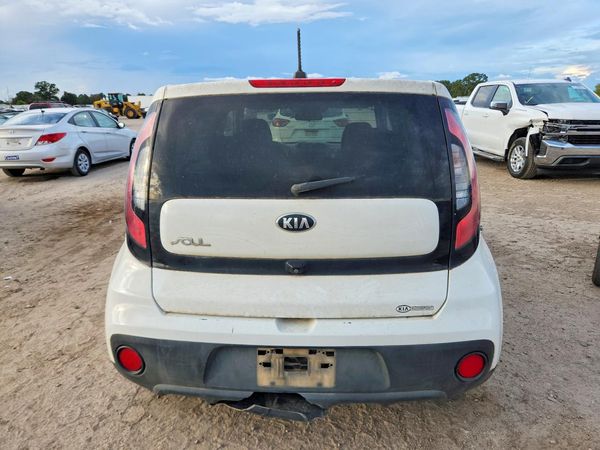 2018 KIA SOUL Base — DIRR