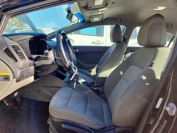 2014 KIA FORTE LX, EX — DENT