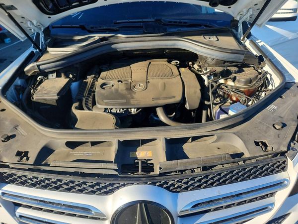 2016 MERCEDES-BENZ GLE GLE350 — Engine bay