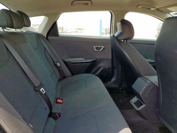 2025 KIA K4 LX, LXS