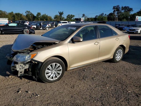 2012 TOYOTA CAMRY — DSFA — Front 3/4