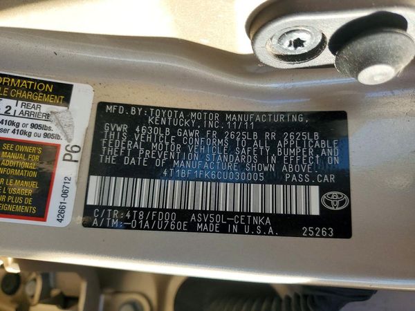 2012 TOYOTA CAMRY — VINS