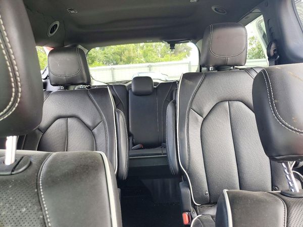 2026 CHRYSLER PACIFICA Limited — SUVN