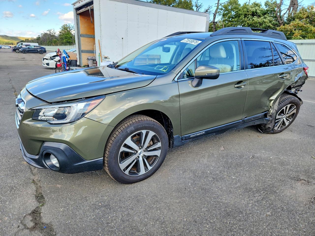 2019 SUBARU OUTBACK Limited+ES — Front 3/4