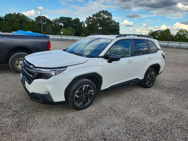 2025 SUBARU FORESTER — DSFA — Front 3/4