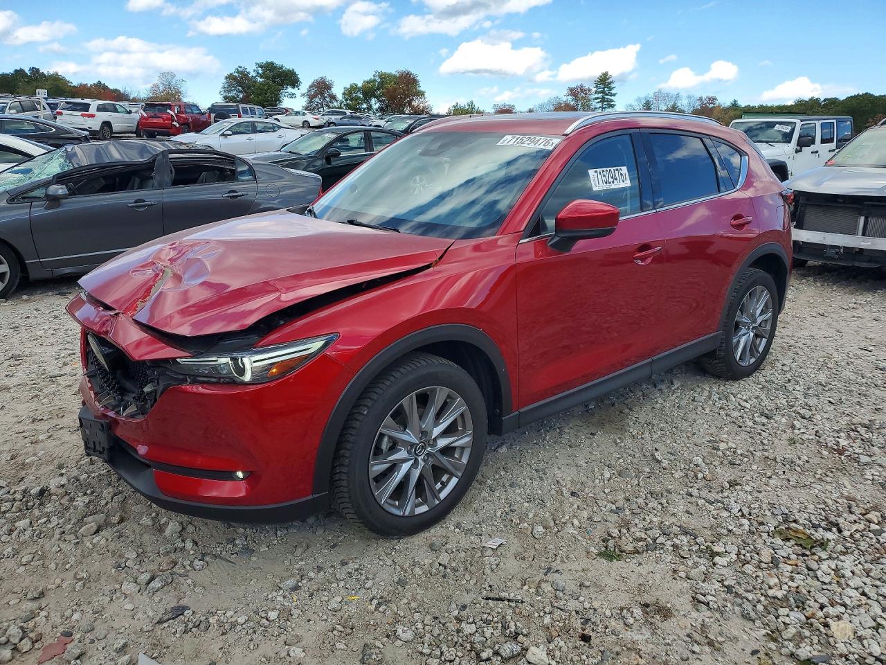2021 MAZDA CX-5 Grand Touring — Front 3/4