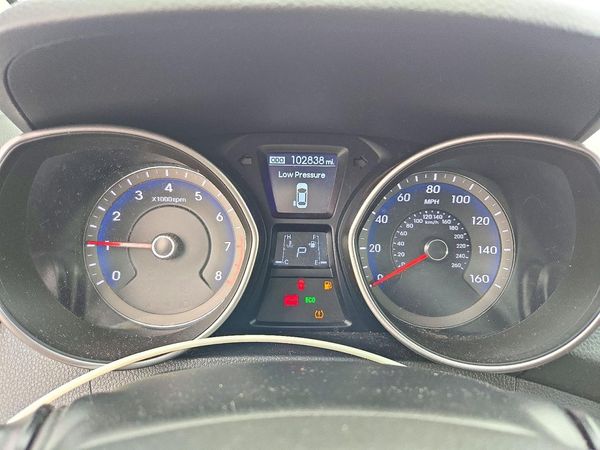 2016 HYUNDAI ELANTRA — ODOM