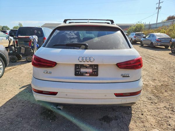 2016 AUDI Q3 quattro Premium Plus — DIRR