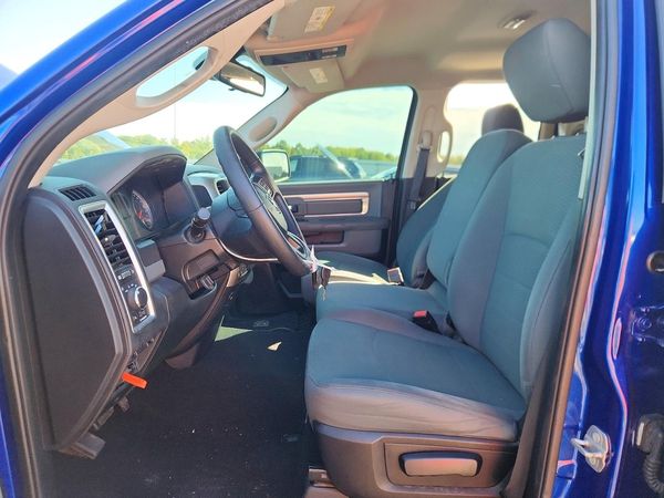2016 RAM 1500 SLT — DENT