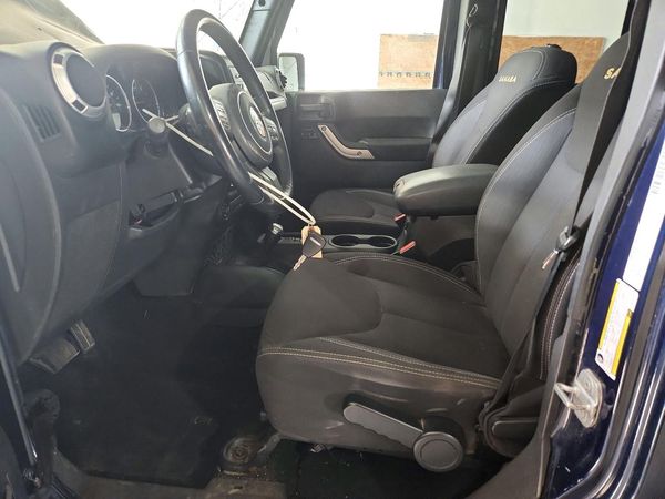 2013 JEEP WRANGLER Sahara — DENT
