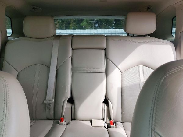 2014 CADILLAC SRX Luxury — SUVN