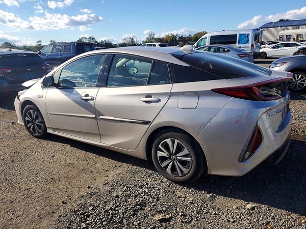 2017 TOYOTA PRIUS Three/Four/Four Adv — DSRA