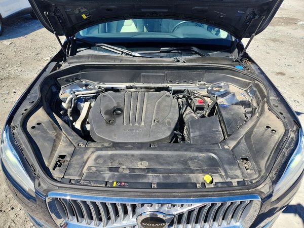 2024 VOLVO XC90 Core — Engine bay