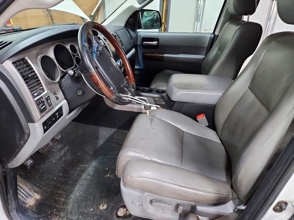 2012 TOYOTA SEQUOIA — DENT