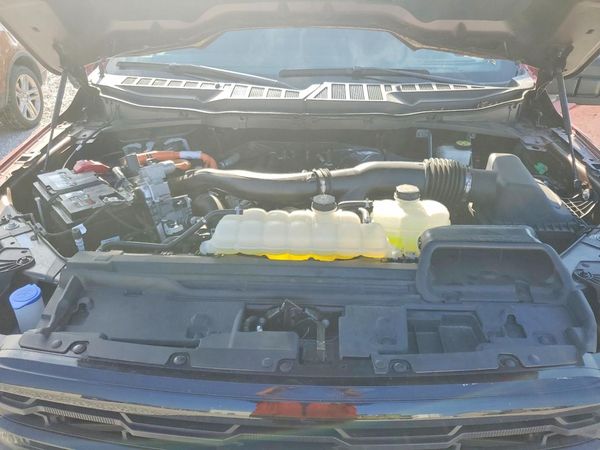 2024 FORD F150 — Engine bay