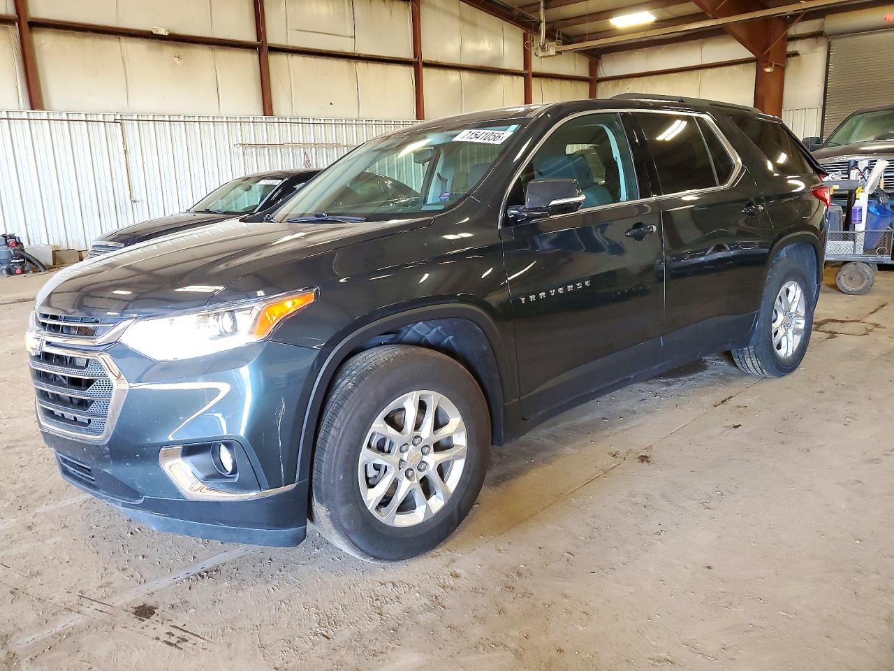 2020 CHEVROLET TRAVERSE LT — Front 3/4