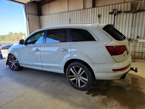 2015 AUDI Q7 Premium Plus — DSRA