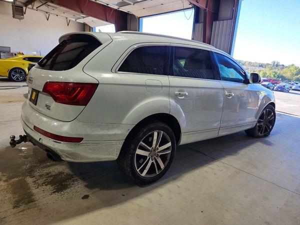 2015 AUDI Q7 Premium Plus — PSRA