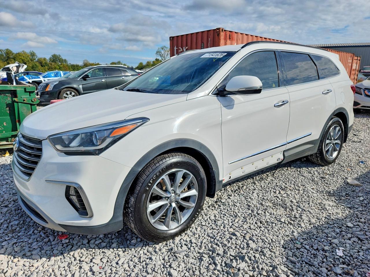 2017 HYUNDAI SANTA FE GLS — Front 3/4