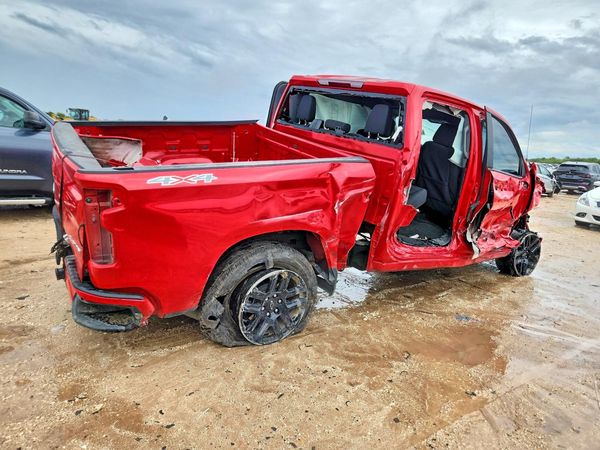 2025 CHEVROLET SILVERADO Custom — PSRA
