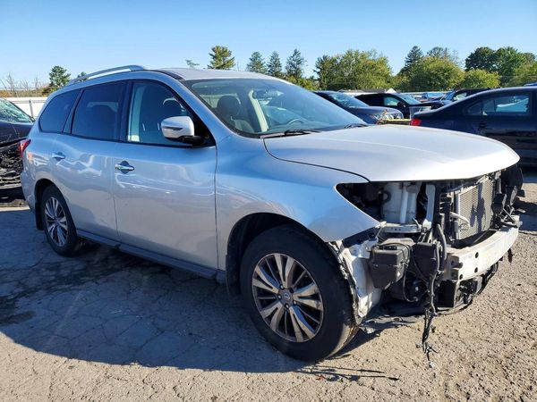 2019 NISSAN PATHFINDER — Passenger 3/4