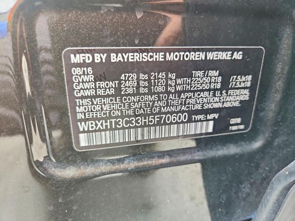 2017 BMW X1 xDrive28i — VINS
