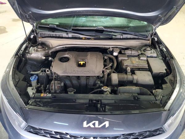 2022 KIA FORTE FE, LXS — Engine bay