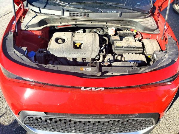 2024 KIA SOUL LX, S