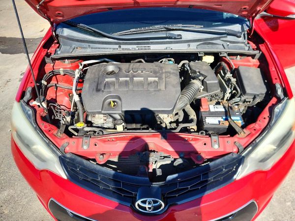 2016 TOYOTA COROLLA L/LE — Engine bay