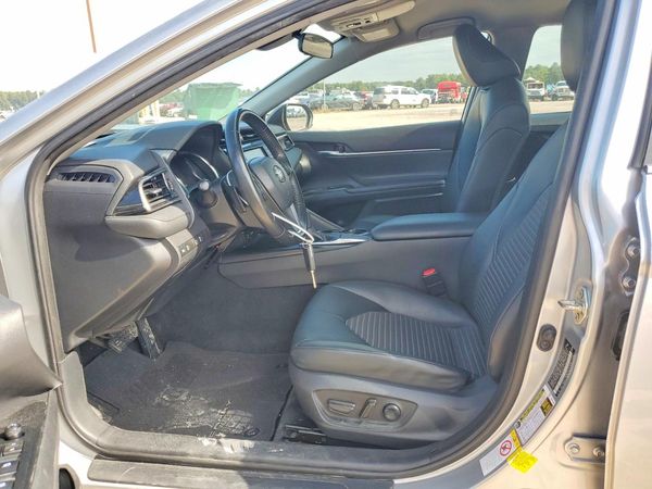 2019 TOYOTA CAMRY L/LE/SE/XLE — DENT