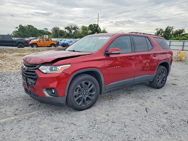 2018 CHEVROLET TRAVERSE RS — Front 3/4