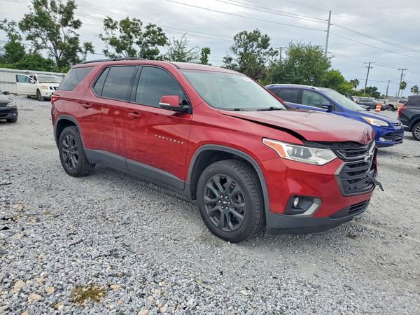 2018 CHEVROLET TRAVERSE RS — Passenger 3/4