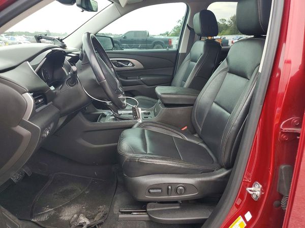 2018 CHEVROLET TRAVERSE RS — DENT