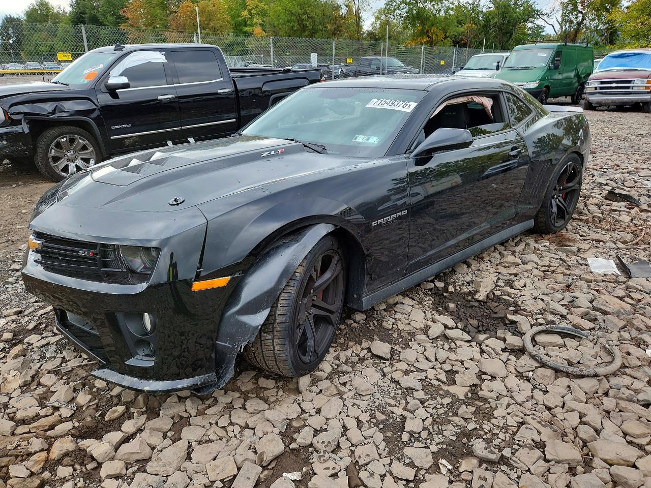 2012 CHEVROLET CAMARO SS — Front 3/4