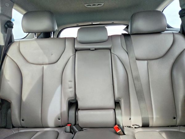 2019 HYUNDAI SANTA FE Limited, Ultimate — SUVN
