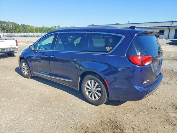 2018 CHRYSLER PACIFICA Touring L Plus — DSRA