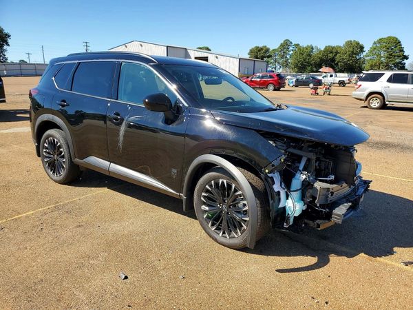 2026 NISSAN ROGUE SV — Passenger 3/4