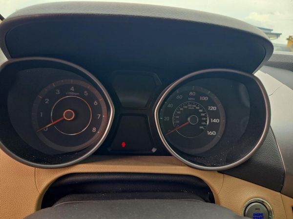 2013 HYUNDAI ELANTRA — ODOM
