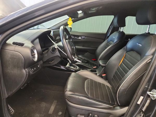 2022 KIA FORTE GT Line — DENT