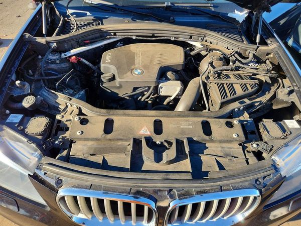 2014 BMW X3 xDrive28i — Engine bay