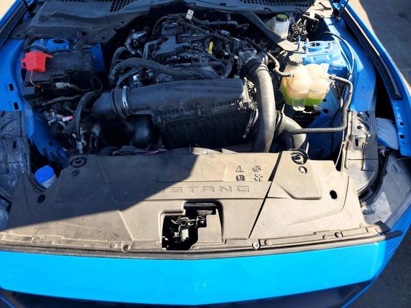 2024 FORD MUSTANG I4 — Engine bay